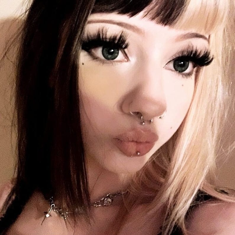 Eerie Doll Eye Contact Lenses
