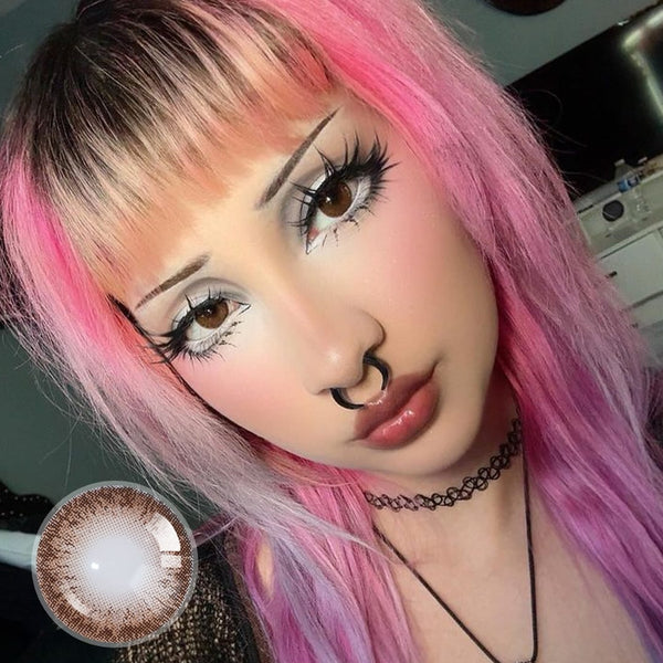 Alexis' Echo Contact Lenses