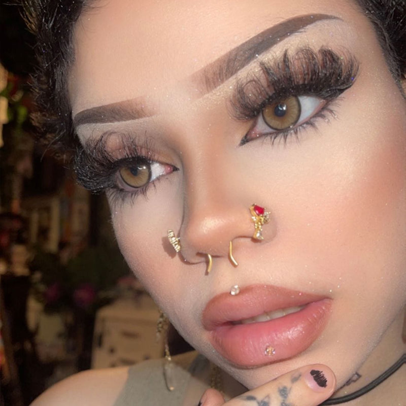 Ary's Amber Aura Contact Lenses