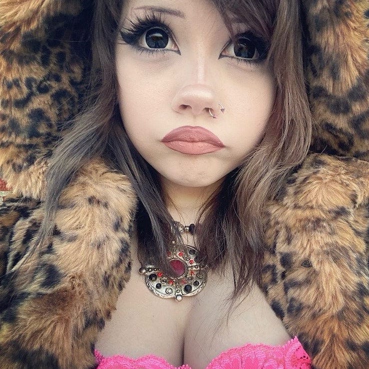 Sullen Doll Eye 17mm Mini Sclera Contact Lenses