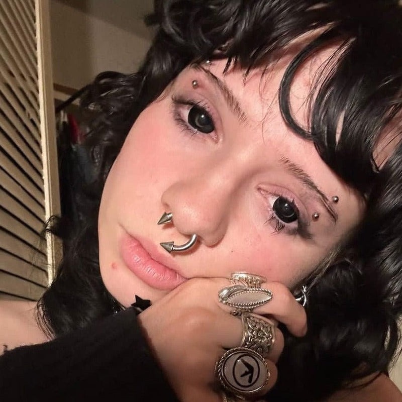 Linn's Dollie Darknight Black Contact Lenses(12 months of use)
