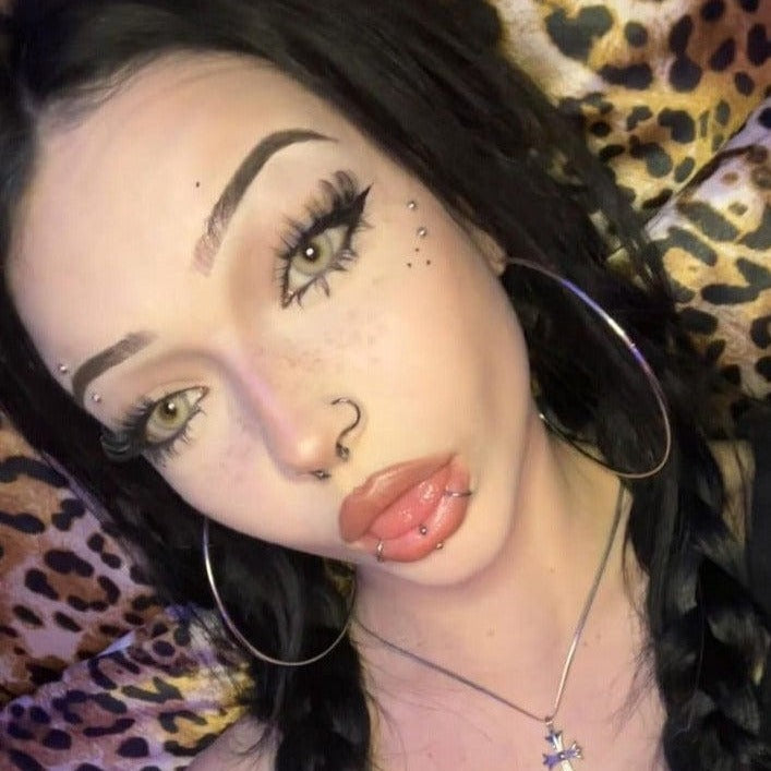 LA Girl Grey Contact Lenses