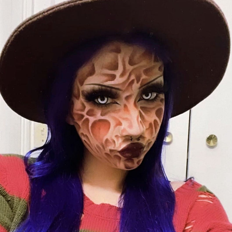 Alexis' Vampire White Contact Lenses