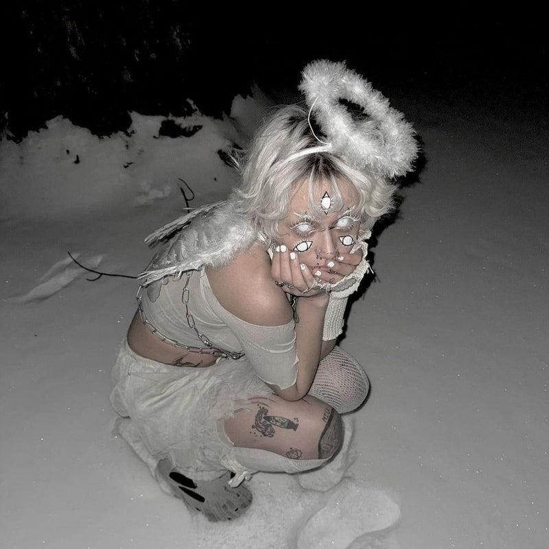 Dead Gridding White Contact Lenses