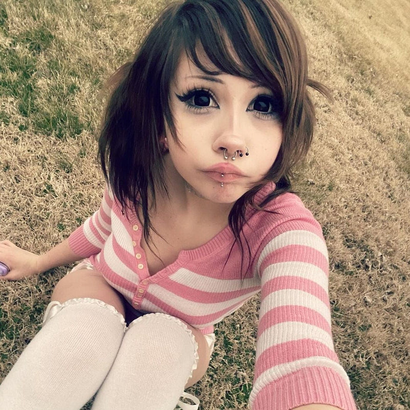 Rana's Sullen Doll Eye 17mm Mini Sclera Contact Lenses(12 months of use)