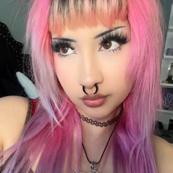 Alexis' Echo Contact Lenses