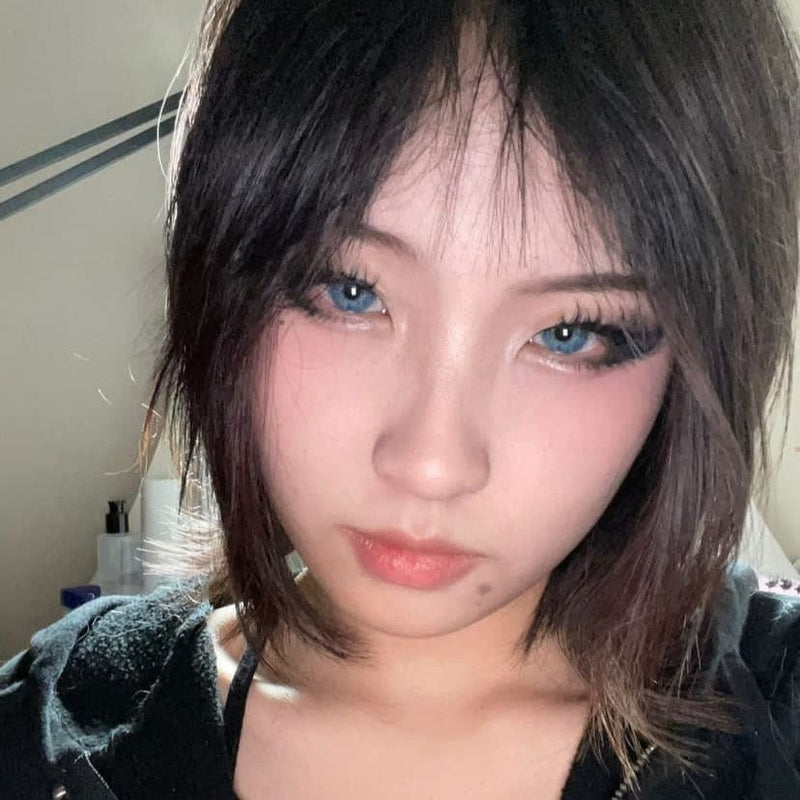 Blue Moon Contact Lenses
